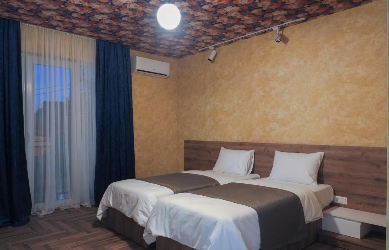 Hotel Banihills Tbilisi Esterno foto