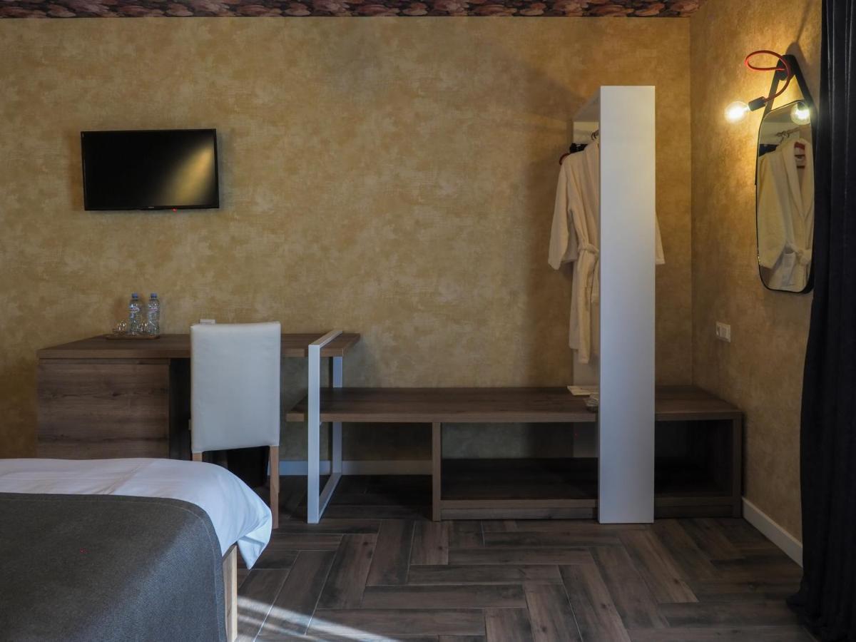 Hotel Banihills Tbilisi Esterno foto