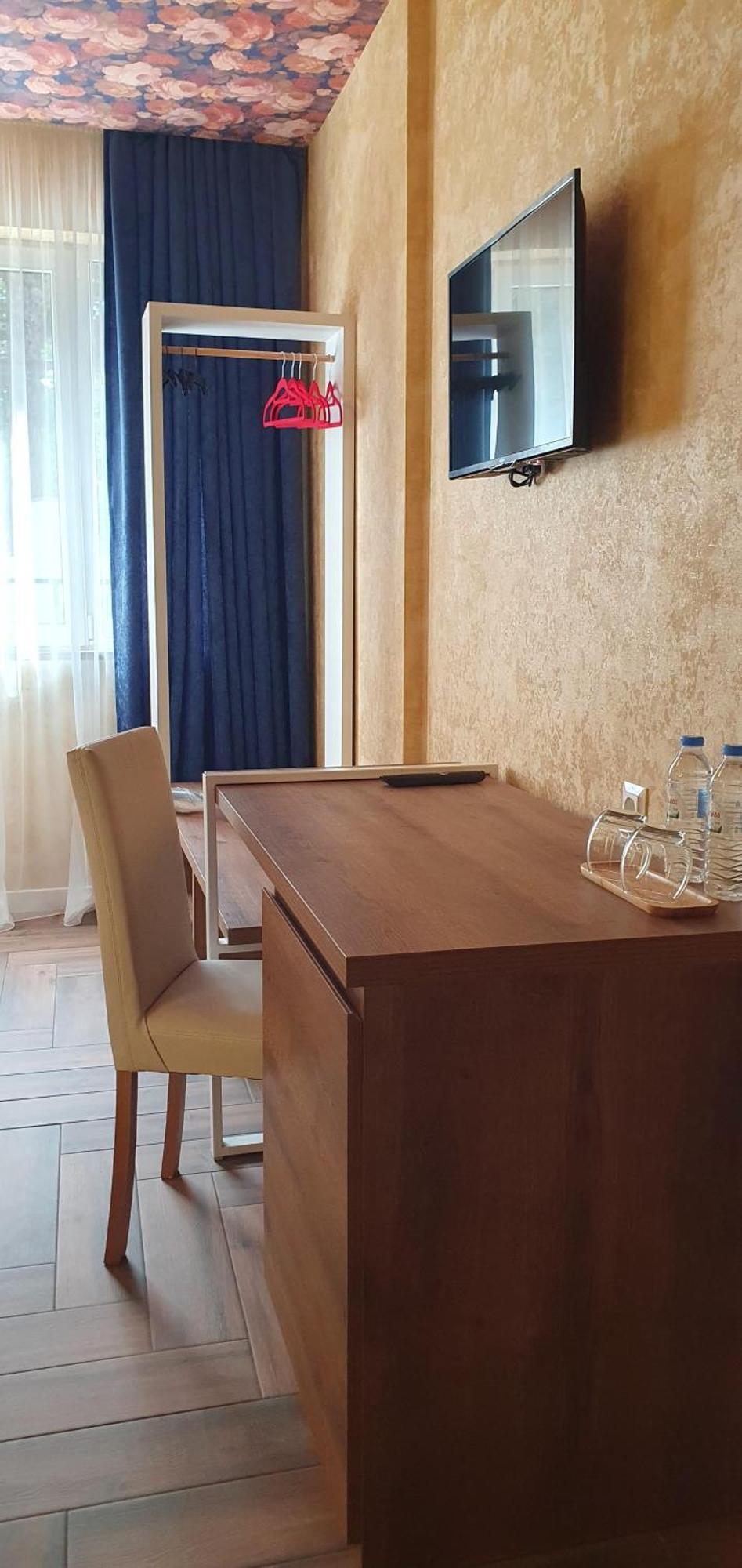 Hotel Banihills Tbilisi Esterno foto